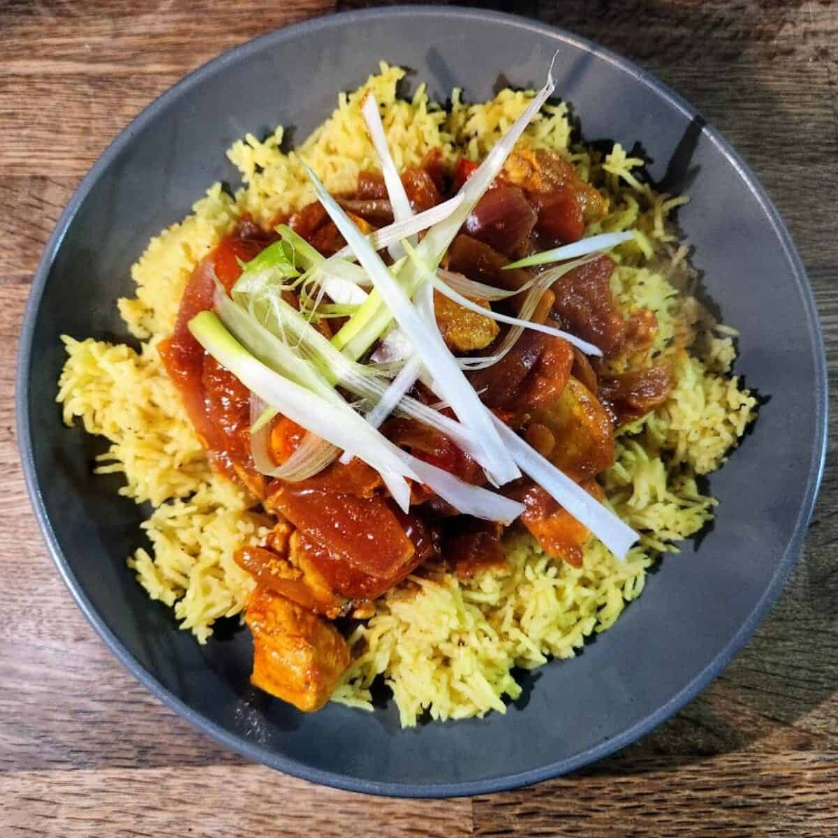Malaysian curry with chicken and pilau rice suitable for Slimming World