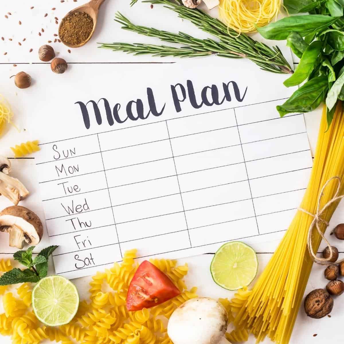 Free meal plans image showing a blank meal plan